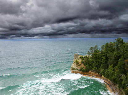 explore-michigans-most-stunning-lakeshore-views-today