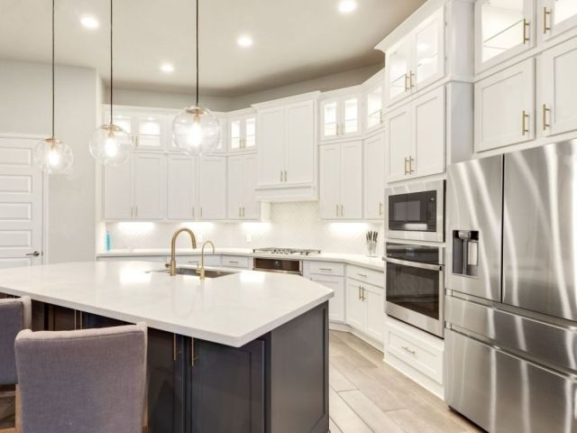 high-quality-kitchen-cabinets-in-miami-by-cortezza-group