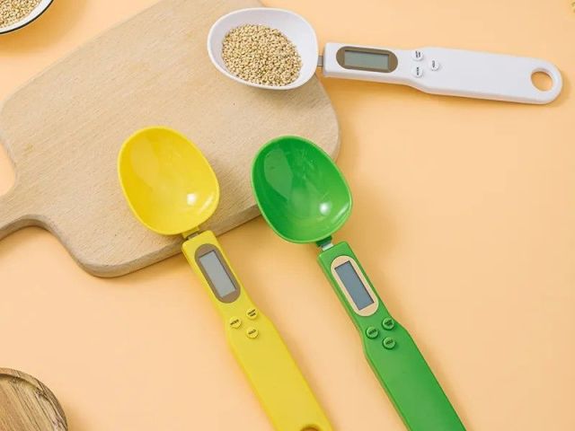 digital-spoon-scale-lcd-kitchen-measuring-spoon-tool