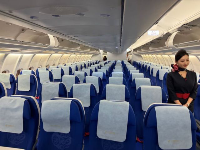 china-eastern-airlines-singapore-office-1-833-641-1988