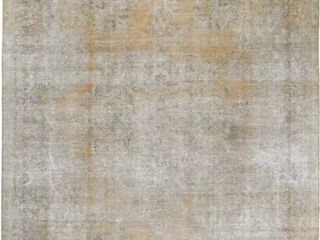 10x12-vintage-distressed-persian-tabriz-area-rug-108995