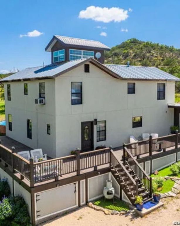 horse-ranch-land-for-sale-in-fredericksburg-tx-big-0