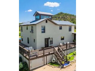 horse-ranch-land-for-sale-in-fredericksburg-tx-small-0