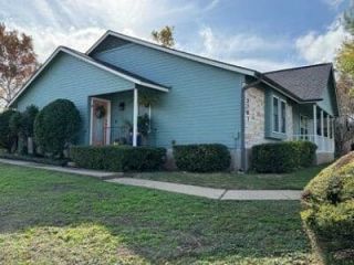 metal-roofing-installation-in-san-marcos-small-2