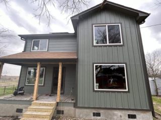 metal-roofing-installation-in-san-marcos-small-0