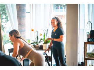 do-pilates-studios-in-houston-offer-trial-classes-for-beginners-small-0