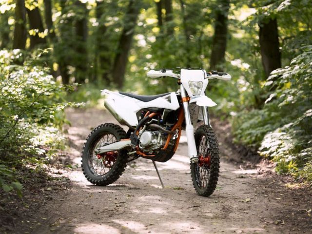 150cc-motorcycle