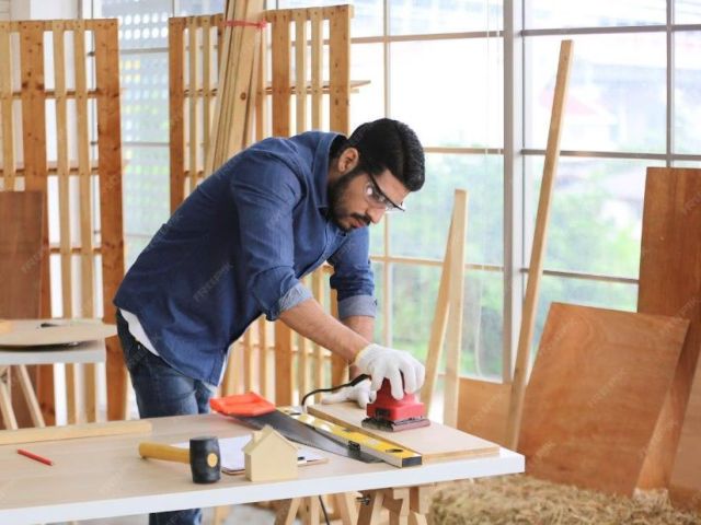 carpenter-for-remodeling-in-apex-nc-delivers-smart-home-upgrades
