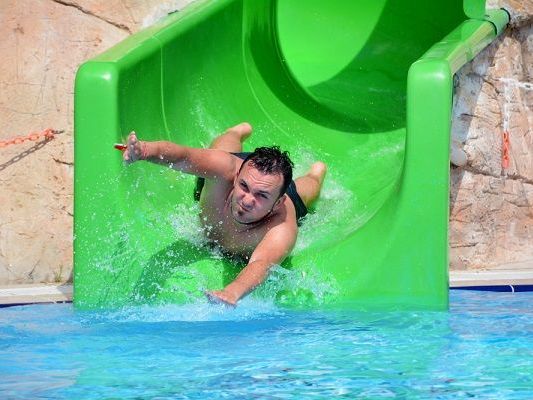 buda-tx-inflatable-water-slide-rental-safe-clean-reliable