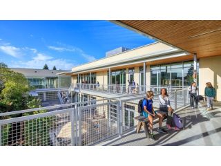 affording-blue-oak-school-small-0