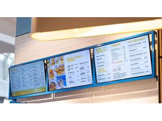 food-court-digital-signage-small-0
