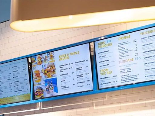 food-court-digital-signage