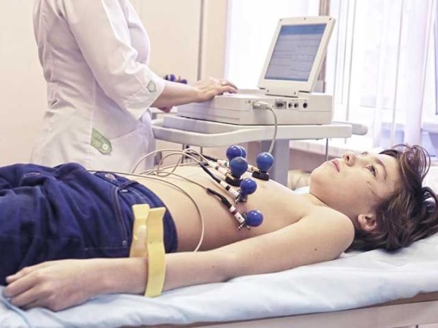 best-ekg-technician-training-in-manhattan-call-7184874010