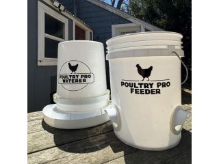 chicken-gravity-feeder-small-0