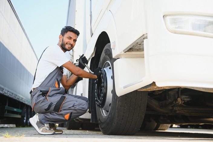 quick-and-reliable-trailer-repair-services-at-competitive-prices-big-0
