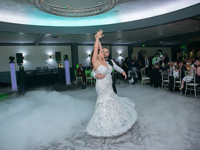 professional-wedding-photographer-cleveland