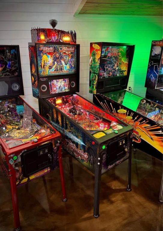 buy-black-knight-pinball-machine-legendary-steve-ritchie-design-big-0