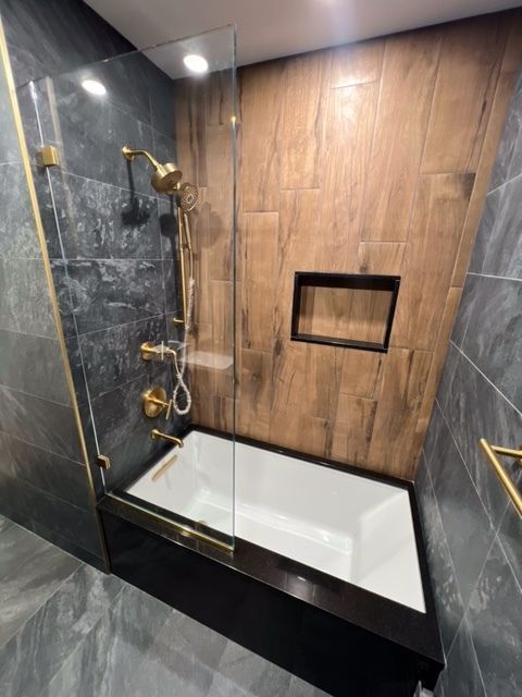 custom-glass-shower-doors-manhattan-big-0
