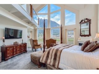 expert-design-build-remodeling-issaquah-russ-builders-small-0
