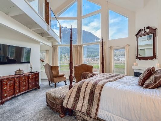 expert-design-build-remodeling-issaquah-russ-builders