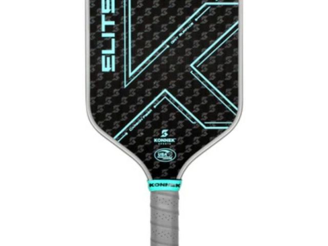 master-your-shots-with-carbon-paddles-pickleball-gear