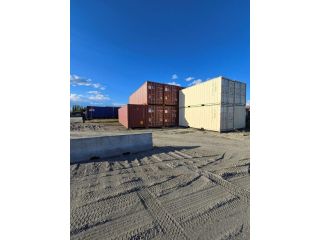 ocean-cargo-containers-aml-containers-small-0