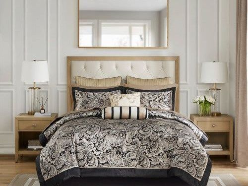 buy-sofa-pillows-and-cushions-on-good-friday-sale
