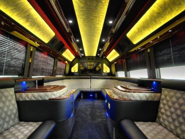 luxury-party-buses-new-york