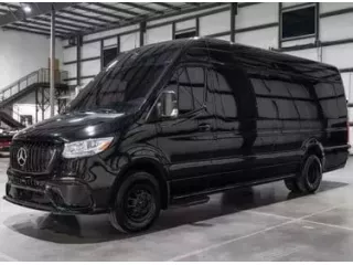 need-hourly-private-car-hire-services-in-chicago-small-0