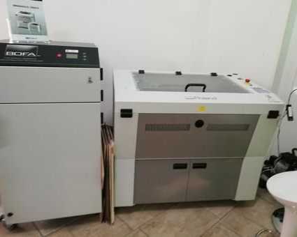 roland-lv-290-laser-engravercutter
