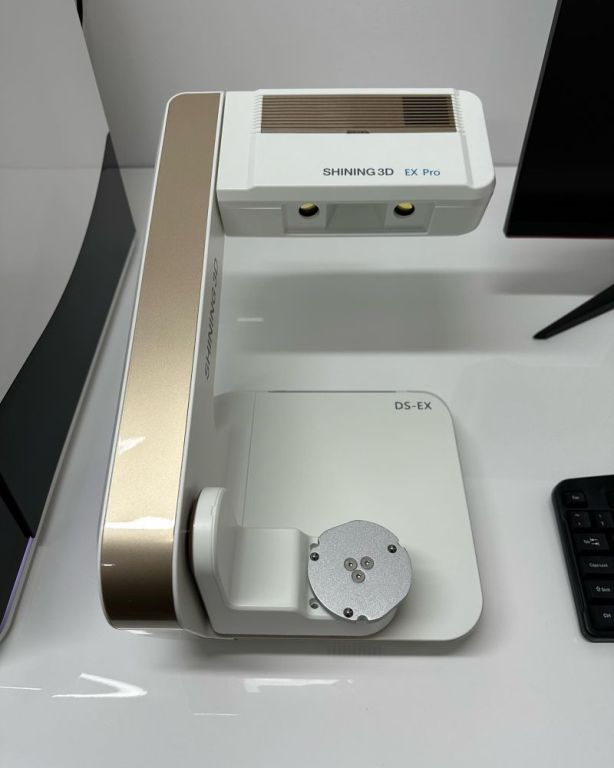 shining3d-autoscan-ds-ex-pro-3d-dental-scanner-big-0
