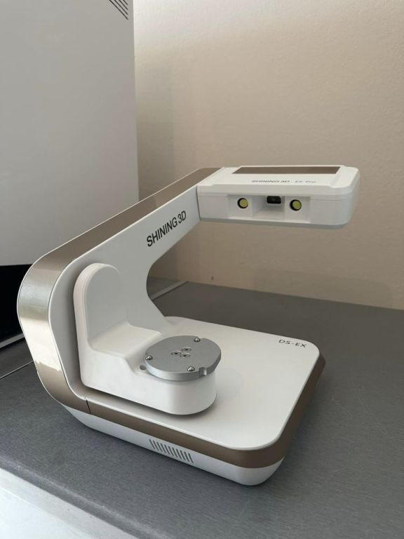 shining3d-autoscan-ds-ex-pro-3d-dental-scanner-big-1