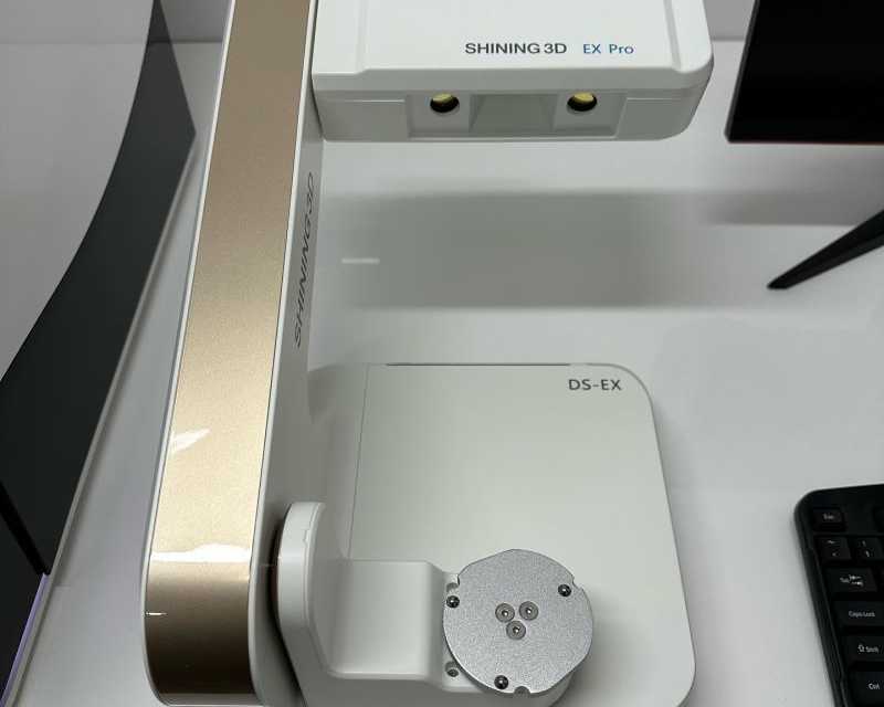 shining3d-autoscan-ds-ex-pro-3d-dental-scanner