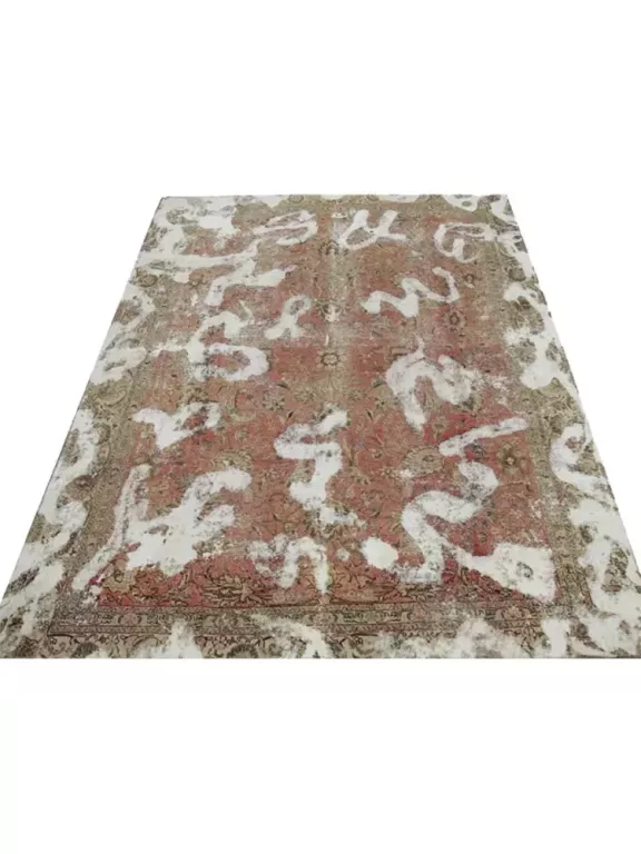 9x11-vintage-distressed-persian-tabriz-area-rug-109739-big-1