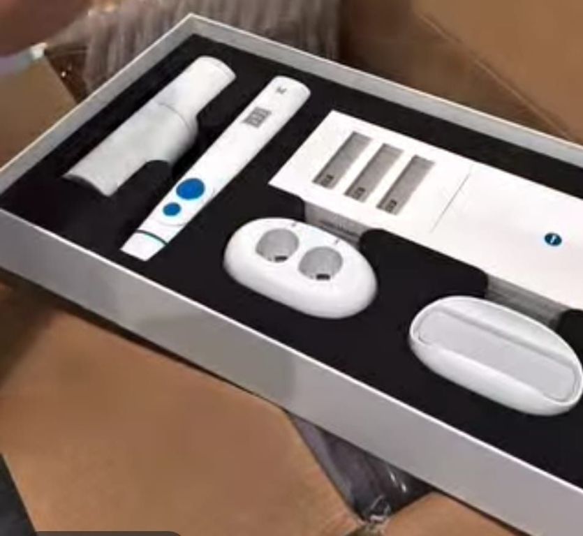 medit-i900-mobility-wireless-3d-intraoral-scanner-big-2