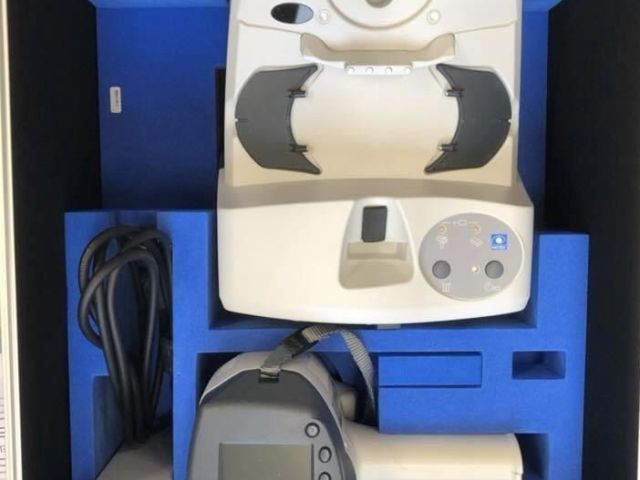 nidek-handyref-k-handheld-refkeratometer