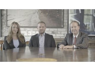 personal-injury-lawyers-on-speed-dial-small-0