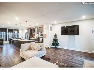 beautiful-4-bedroom-home-for-rent-lake-frederick-va-small-1