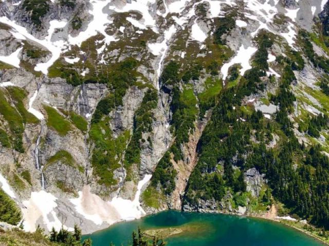 north-cascades-national-park-hiking-trails