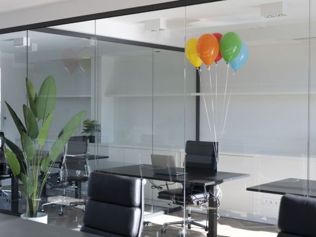modern-glass-office-partitions-near-me-stylish-functional