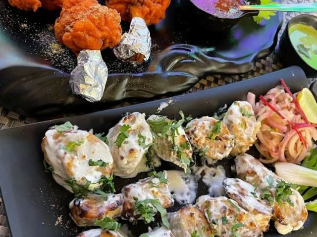 which-cuisines-are-offered-by-indian-food-in-los-angeles