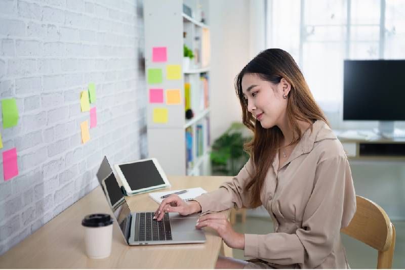 before-you-hire-a-web-developer-read-this-big-0