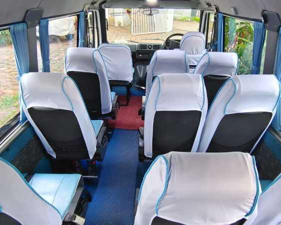 luxury-tempo-traveller-rental-kochi