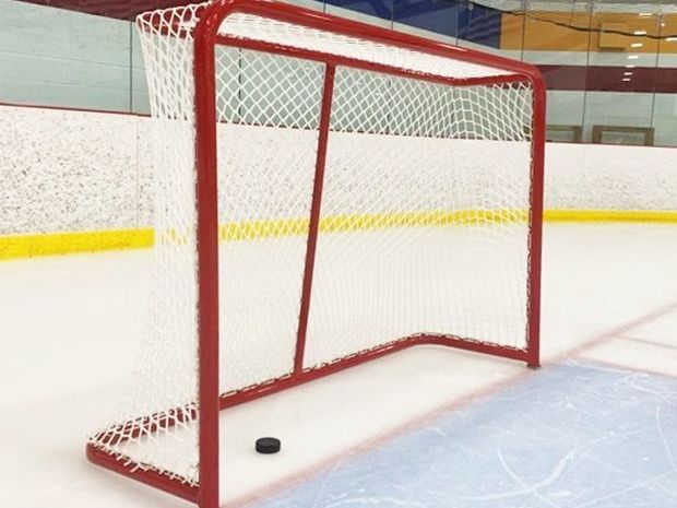 synthetic-ice-skating-rinks-for-training-and-recreation