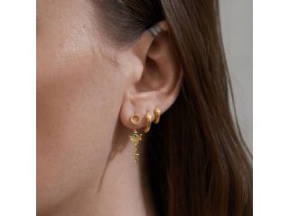 rachel-entwistle-silver-hoop-earrings-for-everyday-style-small-0