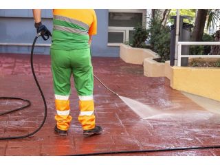 power-washing-services-for-homes-businesses-small-0