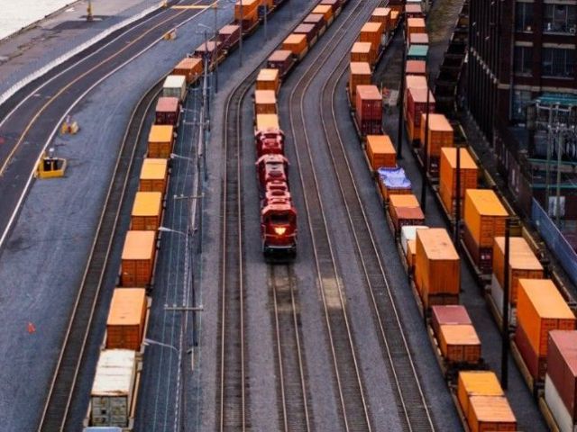 efficient-multi-modal-freight-and-container-shipping