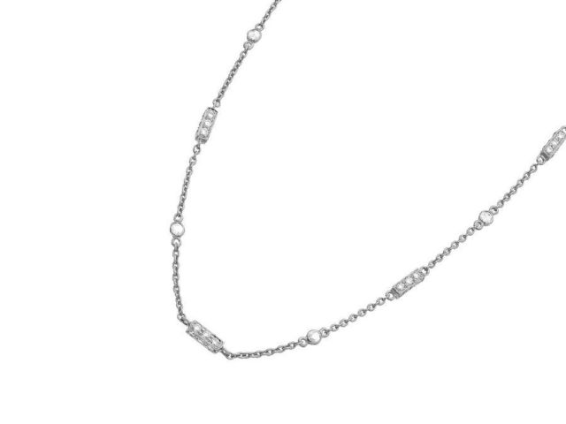 shop-18-karat-white-gold-chain-for-spring-season