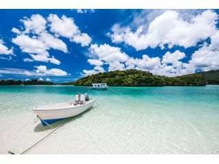 expert-international-travel-tours-worldwide-n-k-travel-small-0