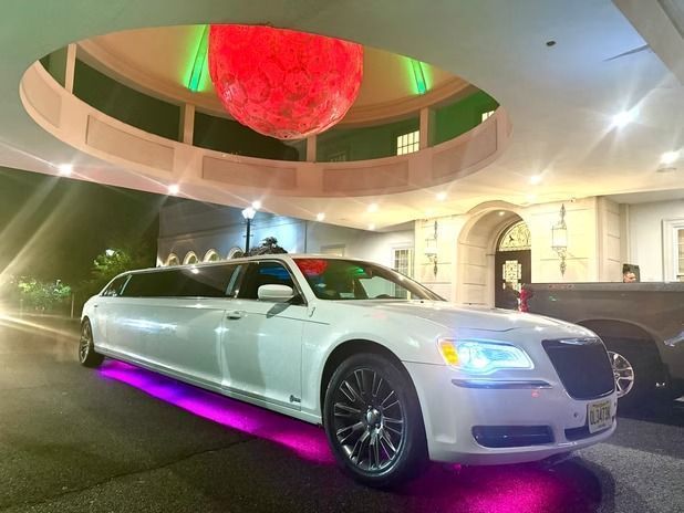 reliable-roundtrip-wedding-shuttle-nj-for-event-travel-big-0